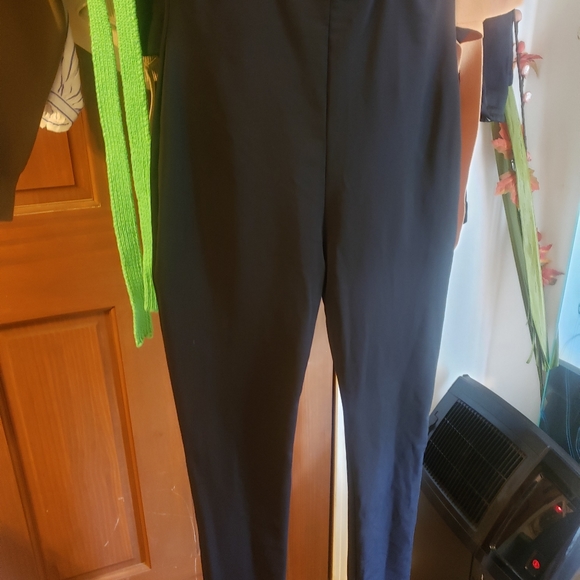 Zara Stretch Jumpsuit - Picture 2 of 3